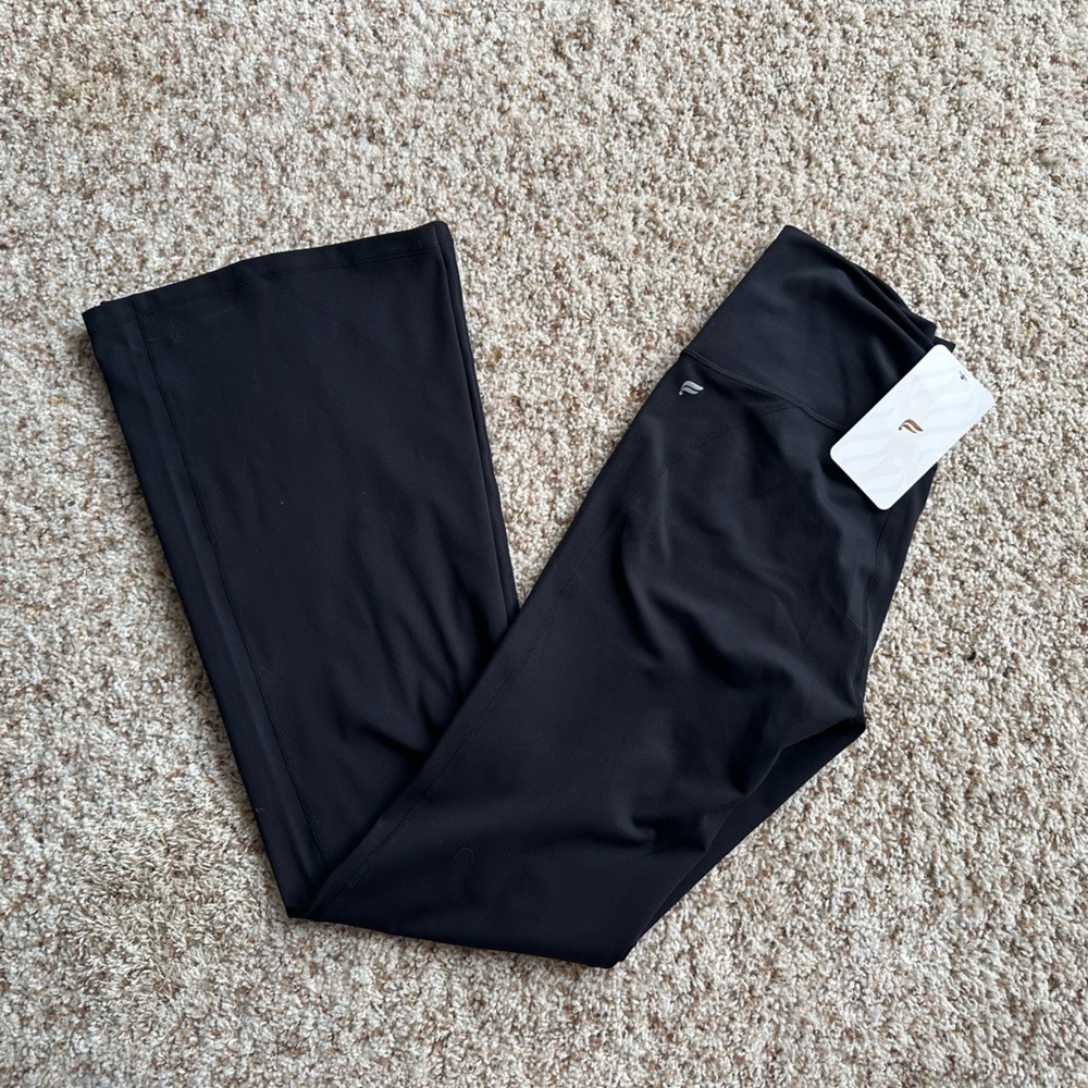 NWT Fabletics Ultra High Waisted Pure Luxe Pant
